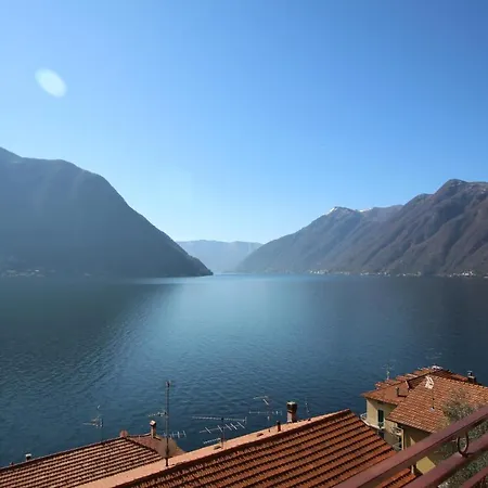 Colonno Sleeps 4 Apartamento